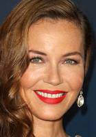 Конни Нильсен