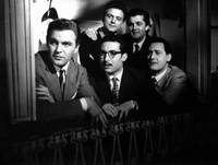 Кадр Маменькины сынки