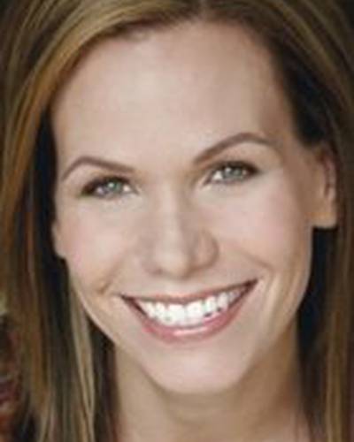 Анна-Мари Сазерленд фото