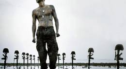 Кадр из фильма "Береговая охрана" - 1