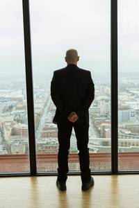 Кадр Континуум