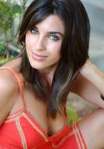 Моника Олджейр фото