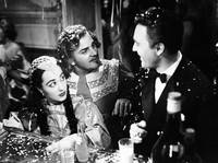 Кадр Маменькины сынки