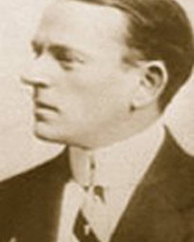 Джордж МакКэй фото