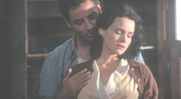 Кадр из фильма "Поющий детектив" - 1