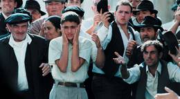 Кадр из фильма "Малена" - 1