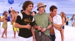 Кадр из фильма "От Джастина к Келли" - 2