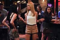 Кадр Две девицы на мели