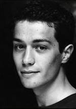 Кристиан Коулсон фото