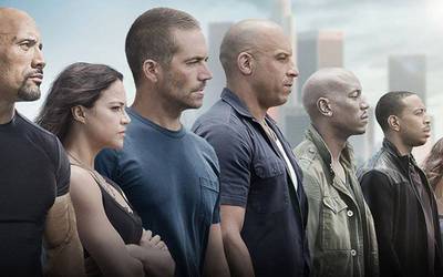 Премьера «Форсажа 7»: что надо знать о главном народном кинохите