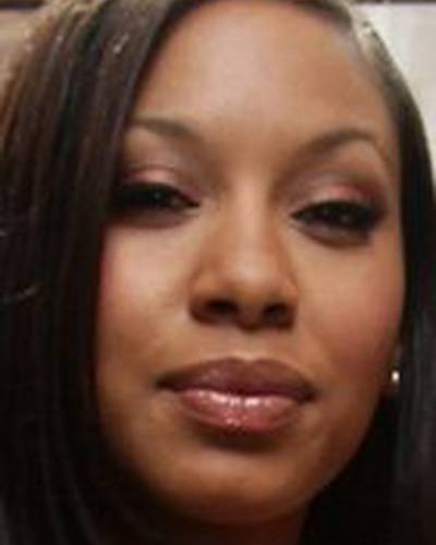 Шаника Уоррен-Мерленд фото