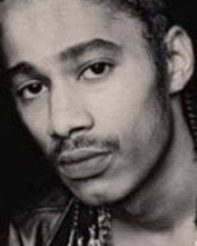 Лейзи Боун фото