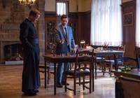 Кадр Жертвуя пешкой (Игры чемпионов)