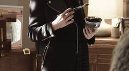 Кадр из фильма "Мотив" - 1