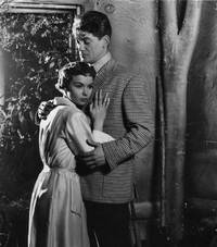 Кадр Спальня старшеклассниц