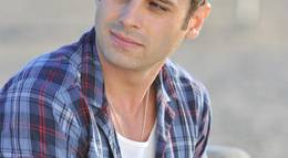 Кадр из фильма "Любит / Не любит" - 1