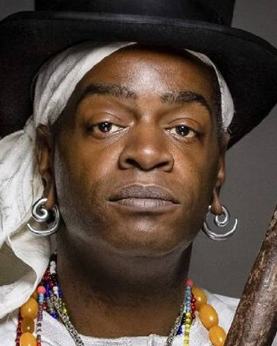 Дивайн Принц Ти Эммекка фото