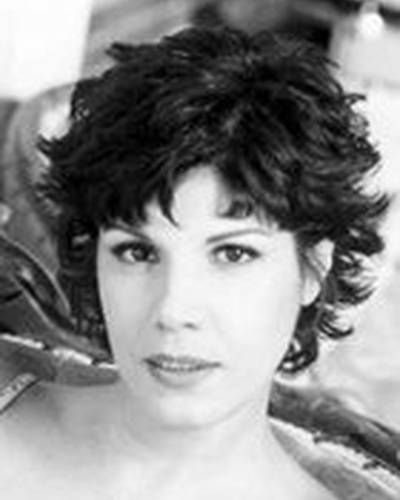 Джо Бейтс фото