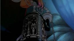 Кадр из фильма "Магазинчик ужасов (мини-сериал)" - 2