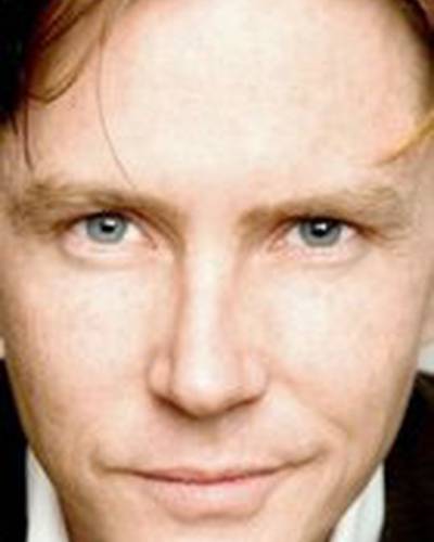 Джулиан Кэйси фото