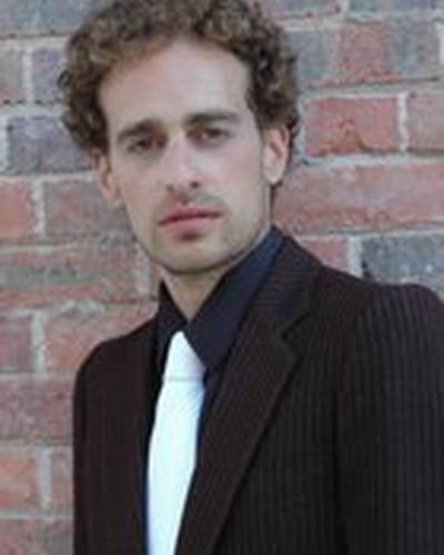 Исаак Кэппи фото