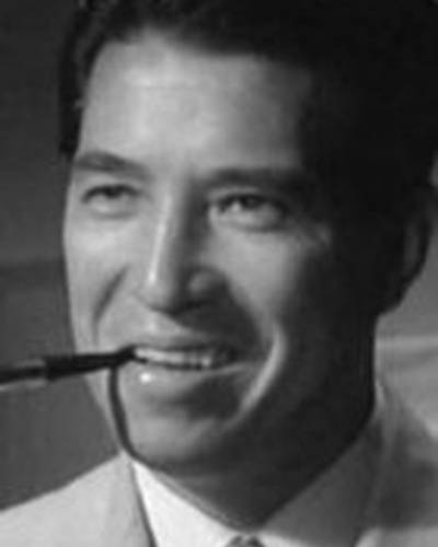 Тору Абэ фото