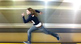 Кадр из фильма "И пришла Лола" - 2