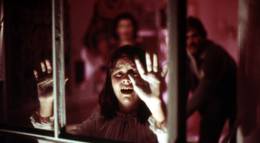 Кадр из фильма "Чужая дочь" - 2