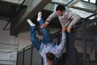 Кадр Связанные кровью