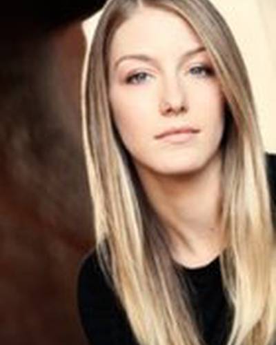 Лаура Сиэй фото