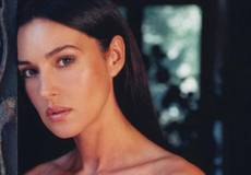 Моника Беллуччи исполнит главную роль в новом фильме Анджея Вайды 