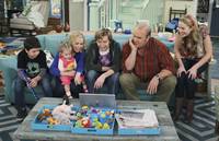 Кадр Держись, Чарли!