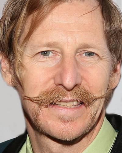 Лью Темпл фото