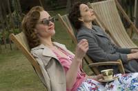 Кадр Стать Джоном Ленноном