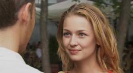 Кадр из фильма "Золушка.ру" - 2