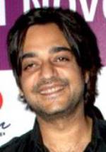 Чандрачур Сингх фото