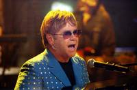 Кадр Элли МакБил