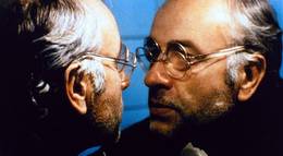 Кадр из фильма "Наступление настоящего на остальное время" - 2