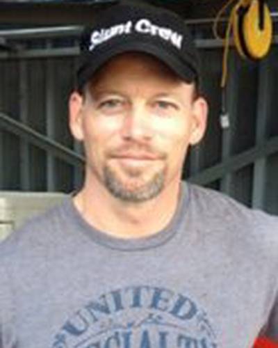 Логан Ньюэлл фото