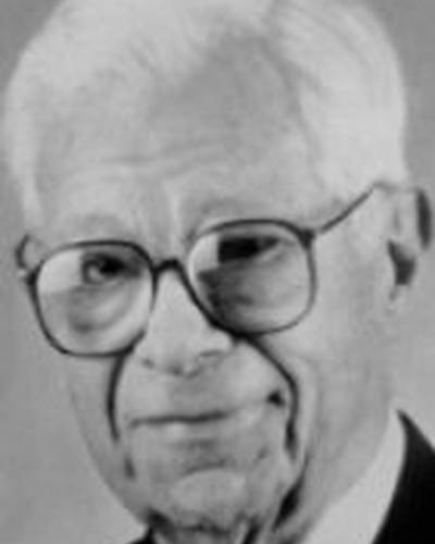 Дэниэл Шорр фото