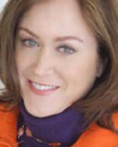 Сэлли Энн Брукс фото