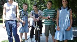 Кадр из фильма "Девушка по соседству" - 1