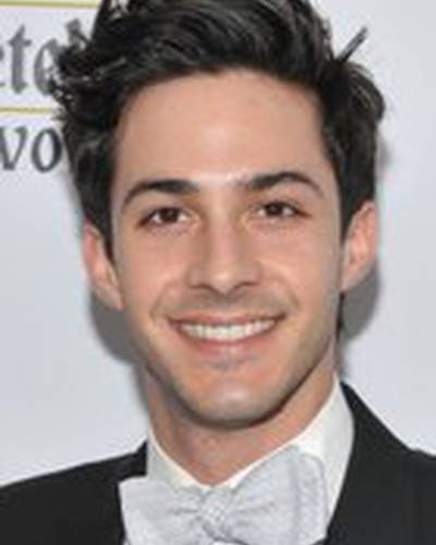 Филлип Спает фото