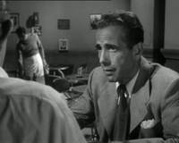 Кадр Стучись в любую дверь