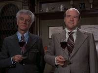 Кадр Коломбо: Старый портвейн