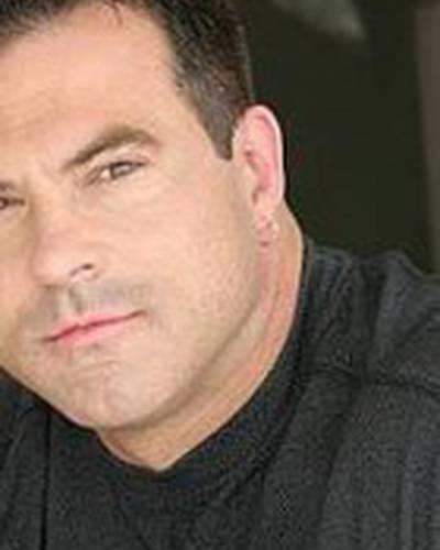 Грант Робертс фото