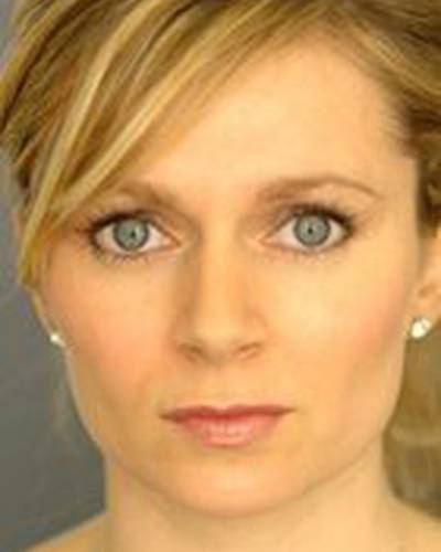 Ребекка Крукшенк фото