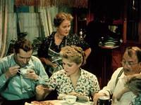 Кадр За витриной универмага