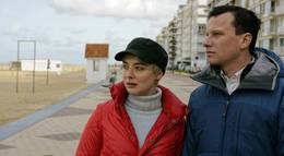 Кадр из фильма "Нежные паразиты" - 2