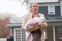 Кадр Девушка в поезде